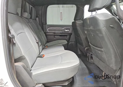 2022 Ram 2500 Big Horn/Lone Star z USA, uszkodzony, nr VIN 3C6UR5DL6NG272670